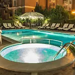 Hotel Tropics & Venera 3*