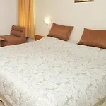 Hotel Tropics & Venera 3*