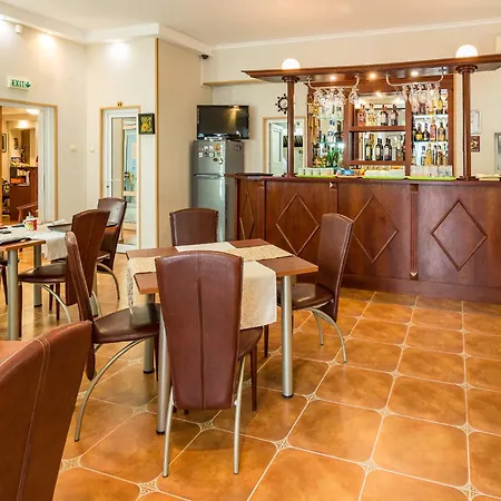 Hotel Hotel Tropics & Venera