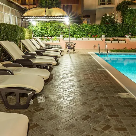 Hotel Tropics & Venera Hotel 3*