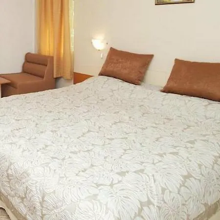 Hotel Family Venera 3*
