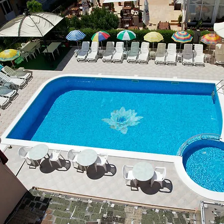 Family Venera Hotel