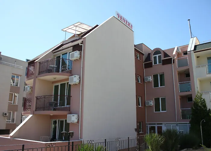 Tropics & Venera Hotel 3*