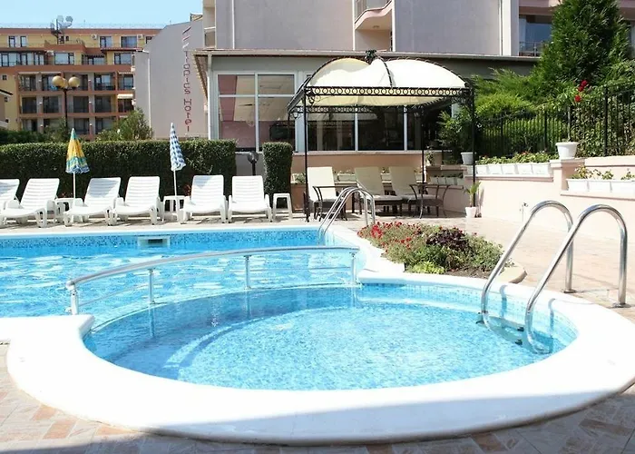 Hotel Tropics & Venera 3*